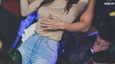 어둡고 디스카운트 이제야 이루어진 거야